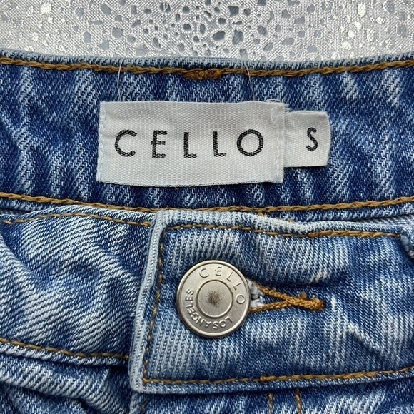 Cello Cutoff Shorts Distressed Frayed Hem Size S - Picture 8 of 16